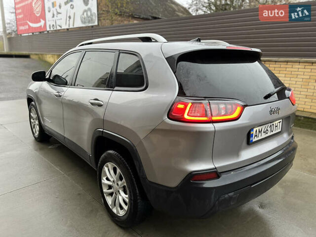 Серый Джип Чероки, объемом двигателя 2.36 л и пробегом 98 тыс. км за 15700 $, фото 9 на Automoto.ua