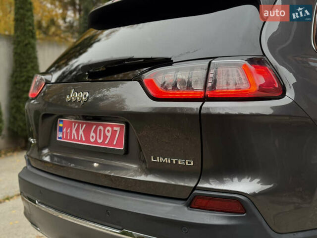 Сірий Джип Cherokee, об'ємом двигуна 3.24 л та пробігом 104 тис. км за 17200 $, фото 30 на Automoto.ua