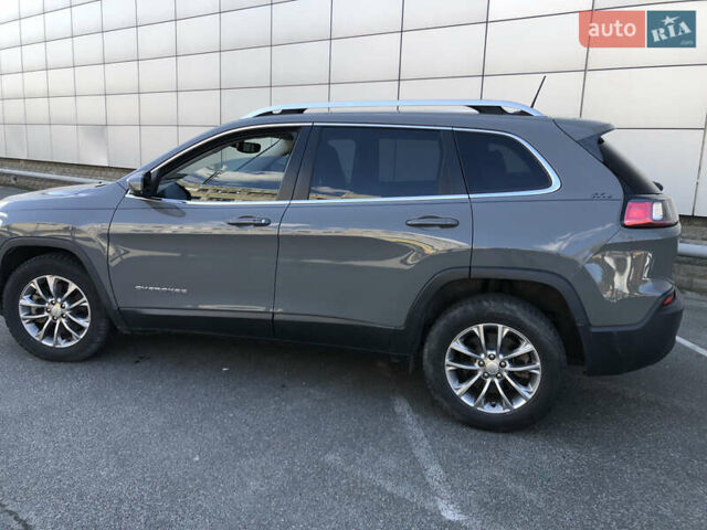 Сірий Джип Cherokee, об'ємом двигуна 3.24 л та пробігом 109 тис. км за 16200 $, фото 29 на Automoto.ua