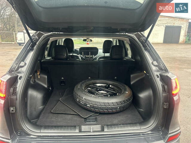 Сірий Джип Cherokee, об'ємом двигуна 2.36 л та пробігом 160 тис. км за 15600 $, фото 23 на Automoto.ua