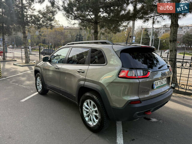 Сірий Джип Cherokee, об'ємом двигуна 3.24 л та пробігом 19 тис. км за 20900 $, фото 4 на Automoto.ua