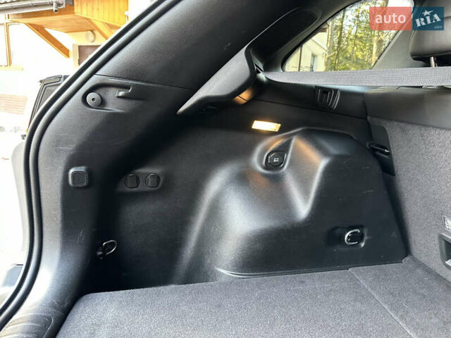 Серый Джип Чероки, объемом двигателя 2.4 л и пробегом 165 тыс. км за 15699 $, фото 251 на Automoto.ua