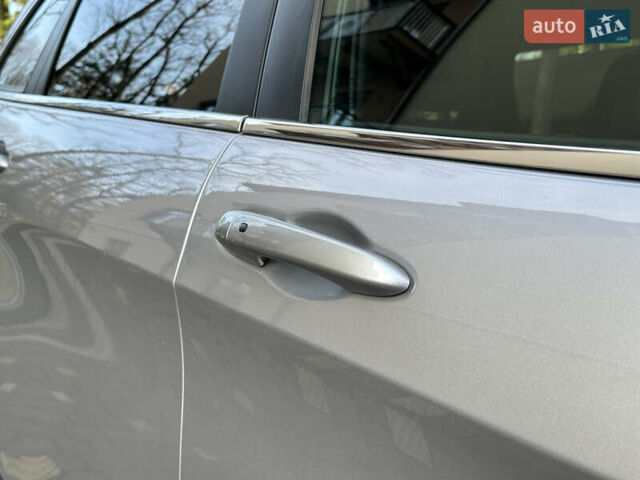 Серый Джип Чероки, объемом двигателя 2.4 л и пробегом 165 тыс. км за 15699 $, фото 67 на Automoto.ua