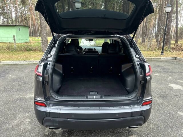 Серый Джип Чероки, объемом двигателя 3.2 л и пробегом 58 тыс. км за 19800 $, фото 5 на Automoto.ua