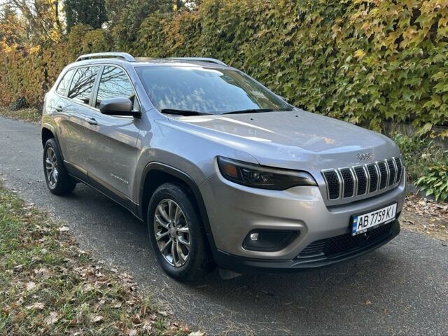 Серый Джип Чероки, объемом двигателя 3.2 л и пробегом 38 тыс. км за 19300 $, фото 3 на Automoto.ua