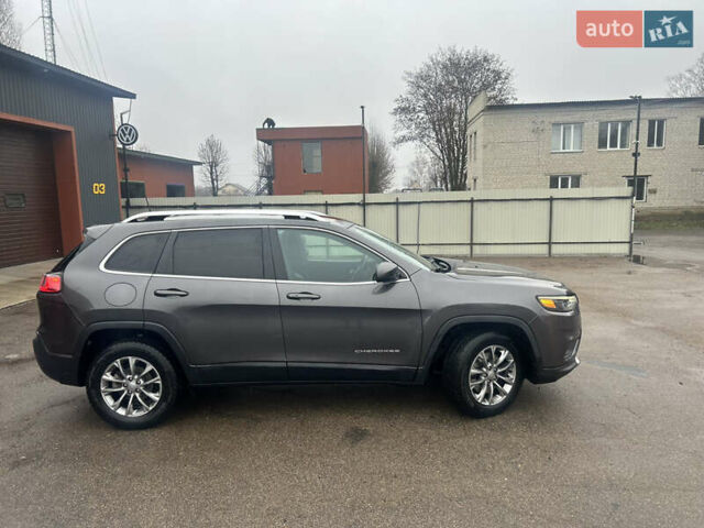 Сірий Джип Cherokee, об'ємом двигуна 2.36 л та пробігом 160 тис. км за 15600 $, фото 7 на Automoto.ua