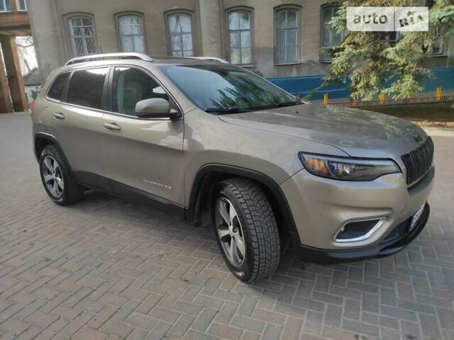 Сірий Джип Cherokee, об'ємом двигуна 3.24 л та пробігом 119 тис. км за 20700 $, фото 32 на Automoto.ua