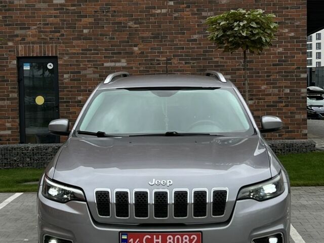 Джип Чероки 2020 в Софіївська Борщагівка на Automoto.ua Серый Джип Чероки, объемом двигателя 2.4 л и пробегом 202 тыс. км за 14500 $, фото 1 на Automoto.ua