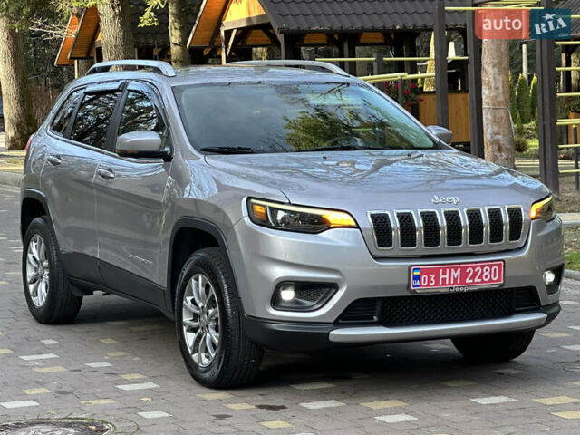 Серый Джип Чероки, объемом двигателя 2.4 л и пробегом 165 тыс. км за 15699 $, фото 80 на Automoto.ua