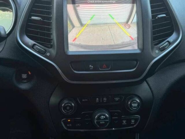 Джип Чероки 2020 в Житомире на Automoto.ua Серый Джип Чероки, объемом двигателя 3.2 л и пробегом 45 тыс. км за 5900 $, фото 7 на Automoto.ua