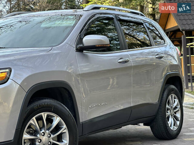 Серый Джип Чероки, объемом двигателя 2.4 л и пробегом 165 тыс. км за 15699 $, фото 23 на Automoto.ua