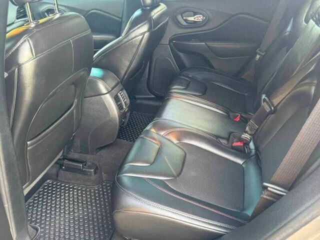 Джип Чероки 2020 в Житомире на Automoto.ua Серый Джип Чероки, объемом двигателя 3.2 л и пробегом 45 тыс. км за 5900 $, фото 9 на Automoto.ua