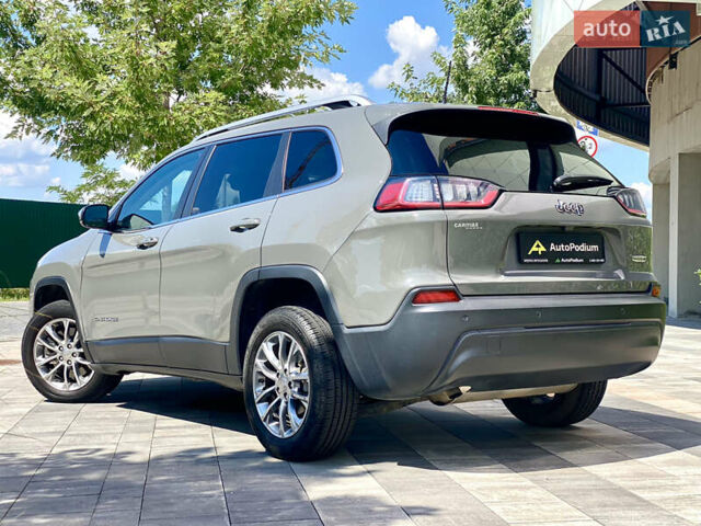 Джип Чероки 2020 в Киеве на Automoto.ua Серый Джип Чероки, объемом двигателя 2.36 л и пробегом 71 тыс. км за 18500 $, фото 6 на Automoto.ua