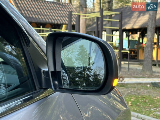 Серый Джип Чероки, объемом двигателя 2.4 л и пробегом 165 тыс. км за 15699 $, фото 147 на Automoto.ua