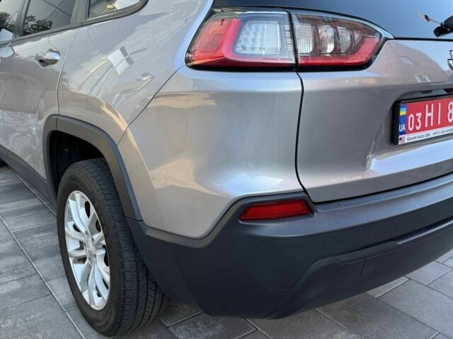 Серый Джип Чероки, объемом двигателя 2.4 л и пробегом 256 тыс. км за 13700 $, фото 7 на Automoto.ua