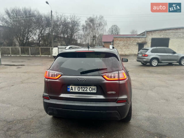 Сірий Джип Cherokee, об'ємом двигуна 2.36 л та пробігом 160 тис. км за 15600 $, фото 5 на Automoto.ua