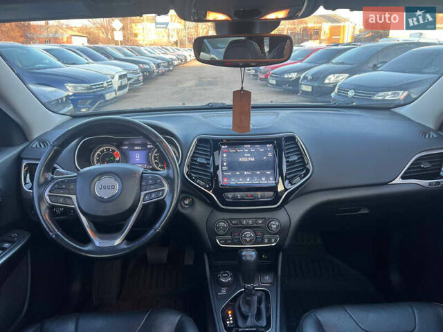 Серый Джип Чероки, объемом двигателя 3.24 л и пробегом 77 тыс. км за 21500 $, фото 21 на Automoto.ua