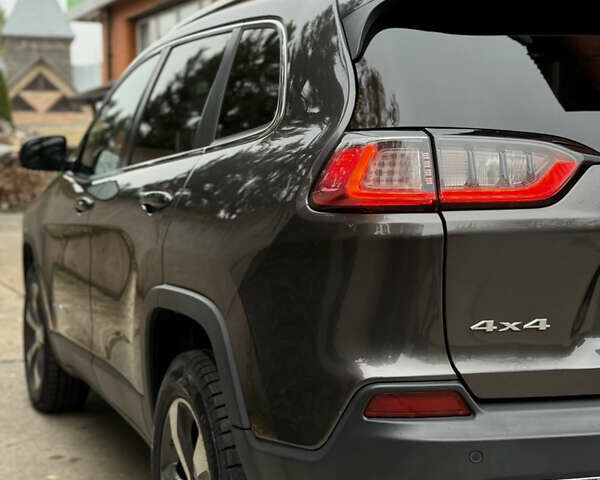 Сірий Джип Cherokee, об'ємом двигуна 3.24 л та пробігом 104 тис. км за 17200 $, фото 17 на Automoto.ua