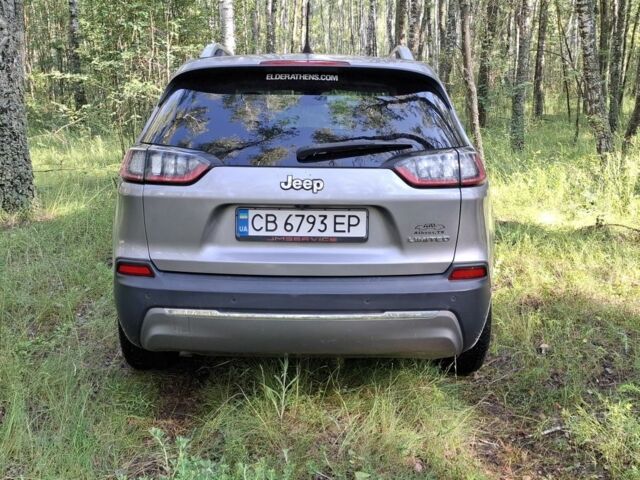 Сірий Джип Cherokee, об'ємом двигуна 2.4 л та пробігом 160 тис. км за 15500 $, фото 1 на Automoto.ua