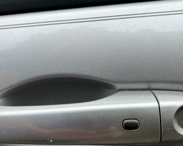 Серый Джип Чероки, объемом двигателя 2.36 л и пробегом 107 тыс. км за 18500 $, фото 4 на Automoto.ua