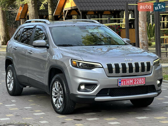 Серый Джип Чероки, объемом двигателя 2.4 л и пробегом 165 тыс. км за 15699 $, фото 79 на Automoto.ua