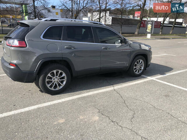 Серый Джип Чероки, объемом двигателя 3.2 л и пробегом 108 тыс. км за 16700 $, фото 5 на Automoto.ua