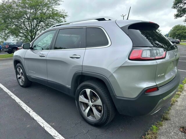Сірий Джип Cherokee, об'ємом двигуна 3.2 л та пробігом 47 тис. км за 12000 $, фото 5 на Automoto.ua