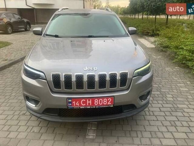 Сірий Джип Cherokee, об'ємом двигуна 2.36 л та пробігом 140 тис. км за 15500 $, фото 6 на Automoto.ua