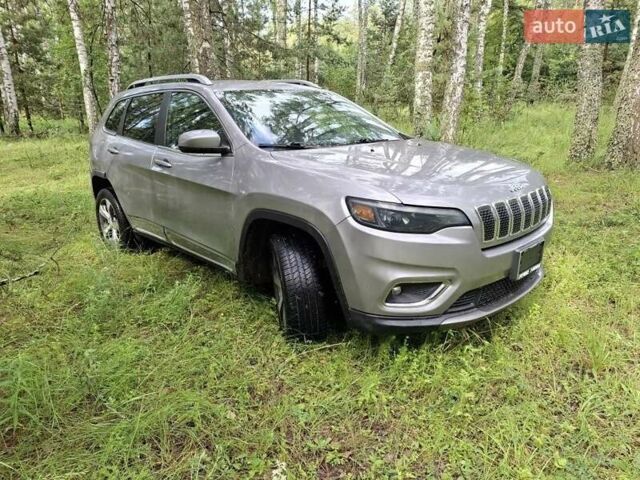 Сірий Джип Cherokee, об'ємом двигуна 2.4 л та пробігом 160 тис. км за 15500 $, фото 1 на Automoto.ua