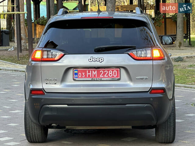 Серый Джип Чероки, объемом двигателя 2.4 л и пробегом 165 тыс. км за 15699 $, фото 166 на Automoto.ua