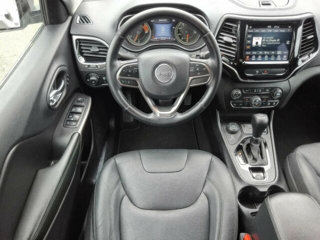 Сірий Джип Cherokee, об'ємом двигуна 3.2 л та пробігом 47 тис. км за 7300 $, фото 5 на Automoto.ua