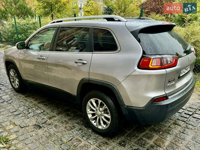 Джип Чероки 2020 в Киеве на Automoto.ua Серый Джип Чероки, объемом двигателя 2.36 л и пробегом 121 тыс. км за 18300 $, фото 5 на Automoto.ua