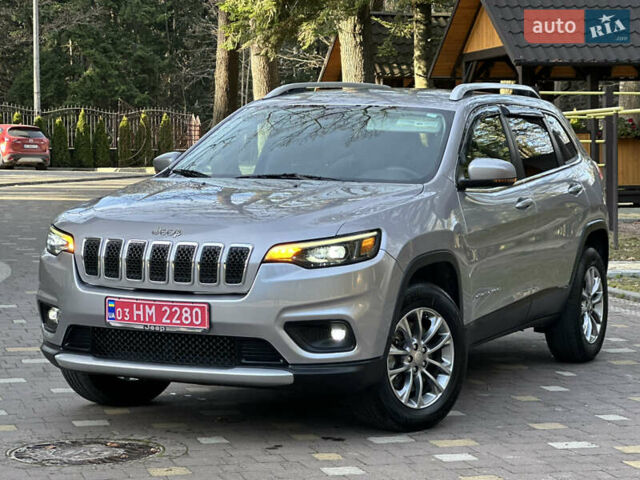 Серый Джип Чероки, объемом двигателя 2.4 л и пробегом 165 тыс. км за 15699 $, фото 6 на Automoto.ua