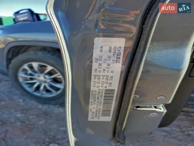 Серый Джип Чероки, объемом двигателя 1.99 л и пробегом 133 тыс. км за 2900 $, фото 12 на Automoto.ua