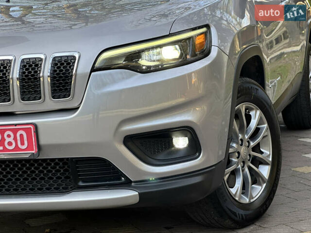 Серый Джип Чероки, объемом двигателя 2.4 л и пробегом 165 тыс. км за 15699 $, фото 36 на Automoto.ua