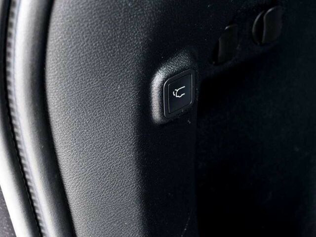 Серый Джип Чероки, объемом двигателя 2.4 л и пробегом 82 тыс. км за 10200 $, фото 15 на Automoto.ua