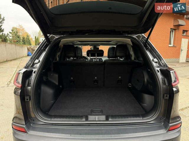 Сірий Джип Cherokee, об'ємом двигуна 3.24 л та пробігом 104 тис. км за 17200 $, фото 64 на Automoto.ua