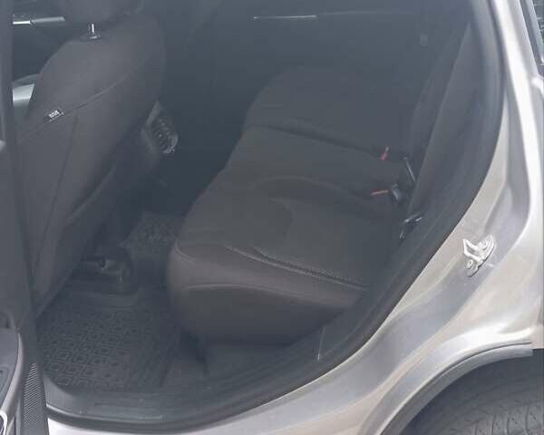 Сірий Джип Cherokee, об'ємом двигуна 2.36 л та пробігом 128 тис. км за 16000 $, фото 19 на Automoto.ua