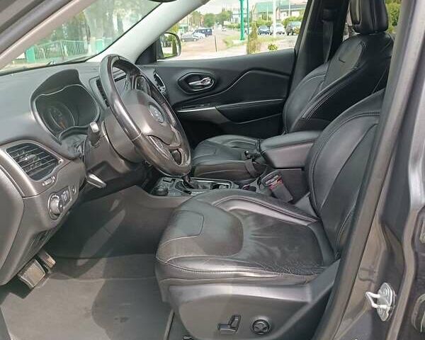 Сірий Джип Cherokee, об'ємом двигуна 3.2 л та пробігом 158 тис. км за 20500 $, фото 11 на Automoto.ua
