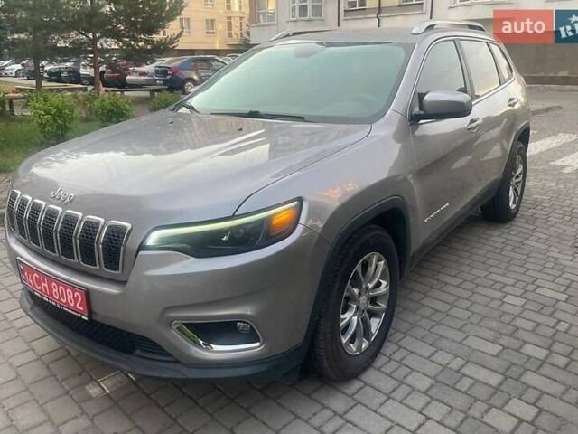 Сірий Джип Cherokee, об'ємом двигуна 2.36 л та пробігом 140 тис. км за 15500 $, фото 7 на Automoto.ua