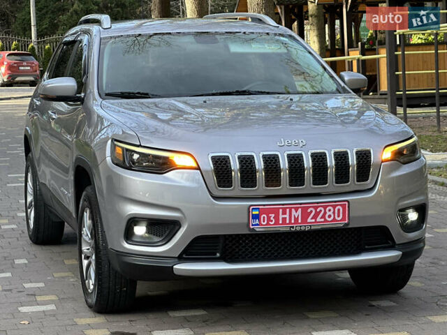 Серый Джип Чероки, объемом двигателя 2.4 л и пробегом 165 тыс. км за 15699 $, фото 77 на Automoto.ua