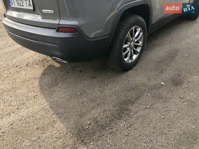 Серый Джип Чероки, объемом двигателя 3.2 л и пробегом 108 тыс. км за 16700 $, фото 29 на Automoto.ua