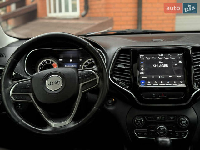 Сірий Джип Cherokee, об'ємом двигуна 3.24 л та пробігом 104 тис. км за 17200 $, фото 52 на Automoto.ua