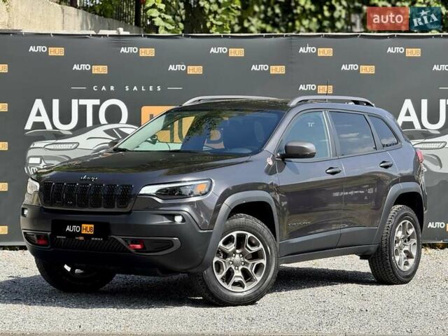 Сірий Джип Cherokee, об'ємом двигуна 3.24 л та пробігом 81 тис. км за 19500 $, фото 2 на Automoto.ua