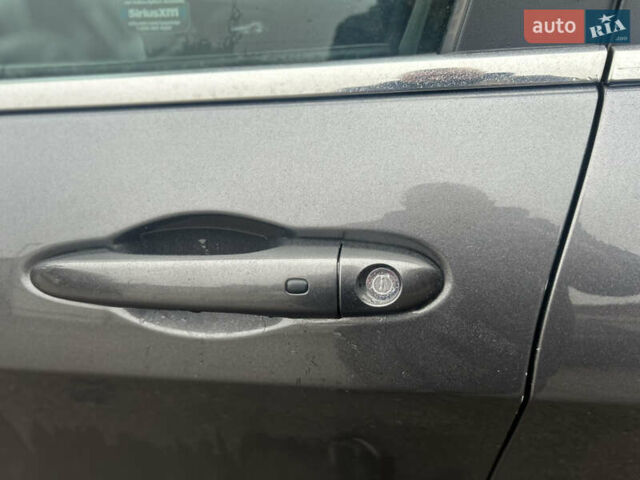 Сірий Джип Cherokee, об'ємом двигуна 2.36 л та пробігом 160 тис. км за 15600 $, фото 25 на Automoto.ua