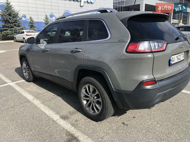 Серый Джип Чероки, объемом двигателя 3.2 л и пробегом 108 тыс. км за 16700 $, фото 4 на Automoto.ua