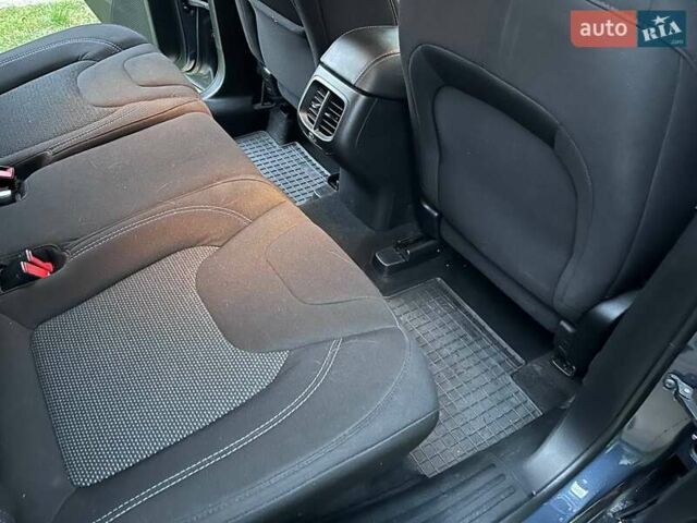Сірий Джип Cherokee, об'ємом двигуна 2.4 л та пробігом 103 тис. км за 15600 $, фото 46 на Automoto.ua