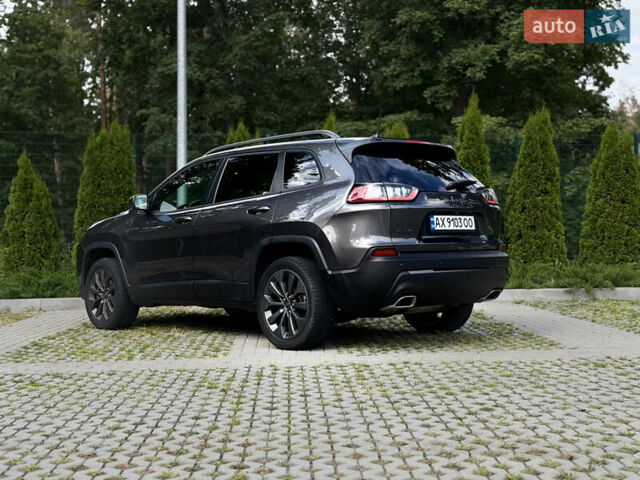 Серый Джип Чероки, объемом двигателя 3.24 л и пробегом 93 тыс. км за 23200 $, фото 5 на Automoto.ua