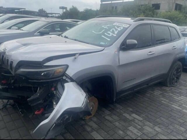 Джип Чероки 2021 в Львове на Automoto.ua Серый Джип Чероки, объемом двигателя 3.2 л и пробегом 141 тыс. км за 10000 $, фото 8 на Automoto.ua