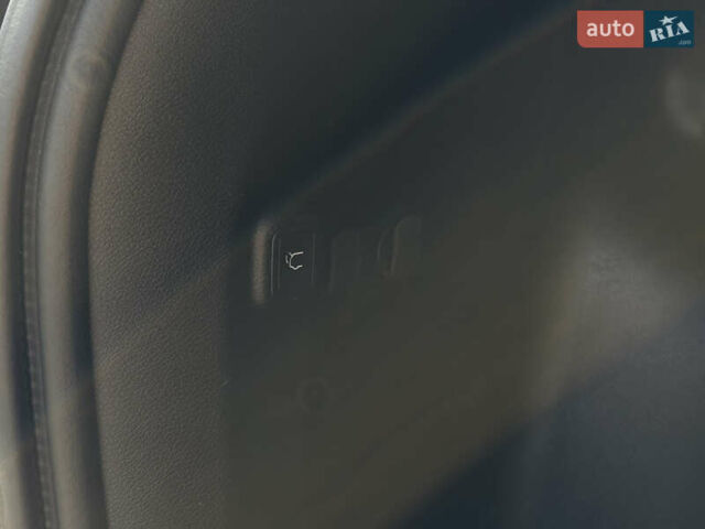 Серый Джип Чероки, объемом двигателя 3.24 л и пробегом 93 тыс. км за 23200 $, фото 13 на Automoto.ua